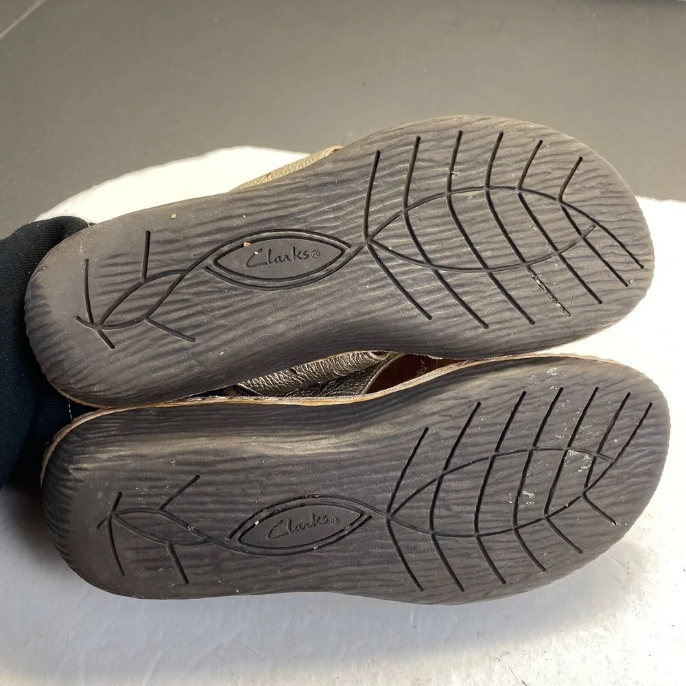 Clarks Artisan Thong Sandals Women's Size 7.5M‎ Beaded 32235,Casual,Comfort